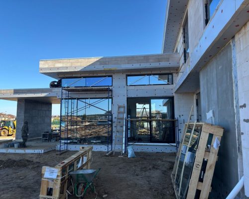 8b0f8bdd-621b-4777-9e79-9e0fef47ca4c-1